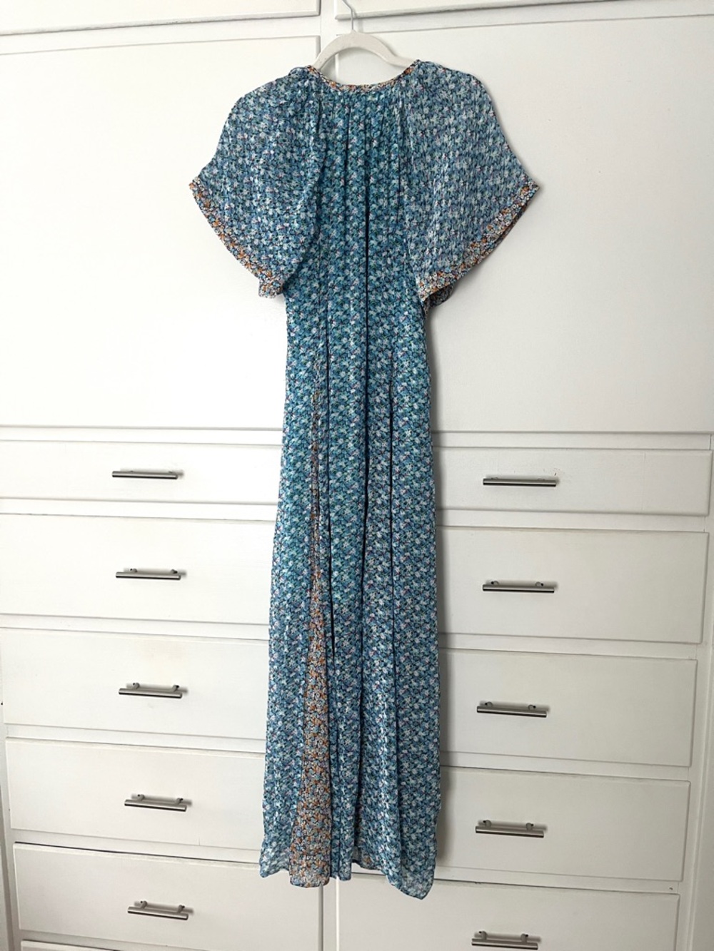 Anthropologie Floral V-Neck Blue Maxi Dress with Button Front size 2 - Picture 7 of 14